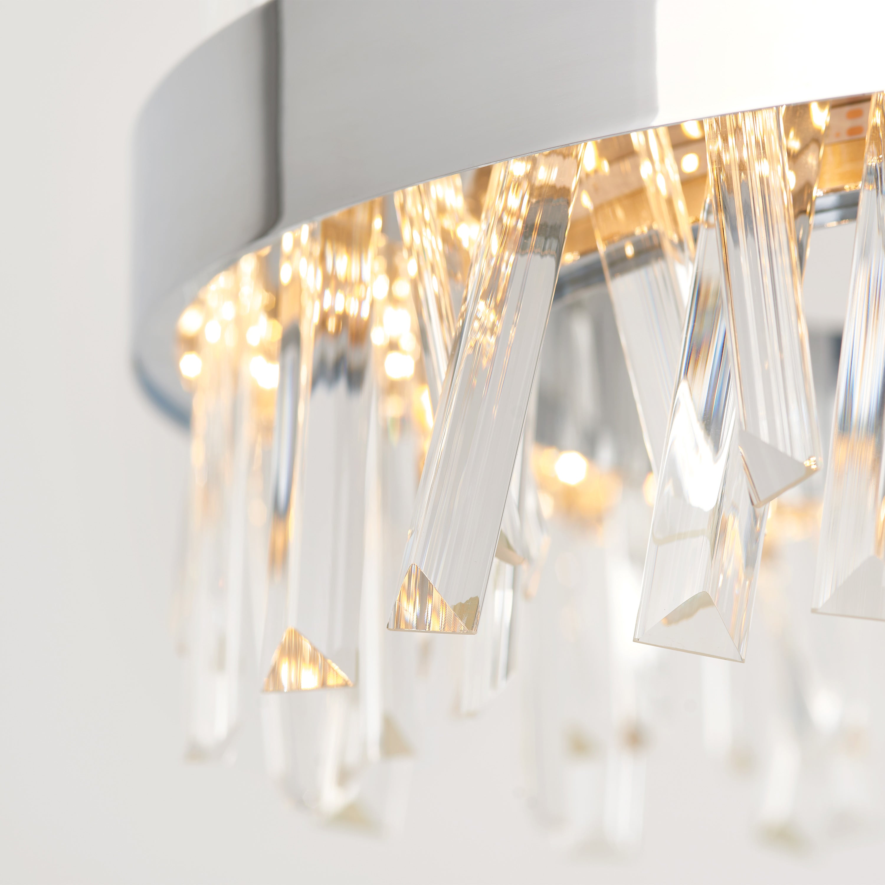 Chandeliers and Pendants